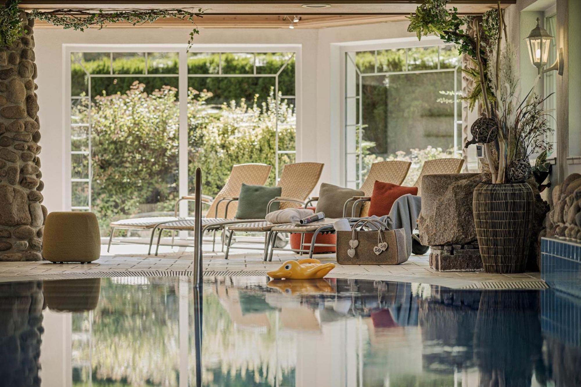 Biohotel Rastbichlhof Neustift im Stubaital Bagian luar foto